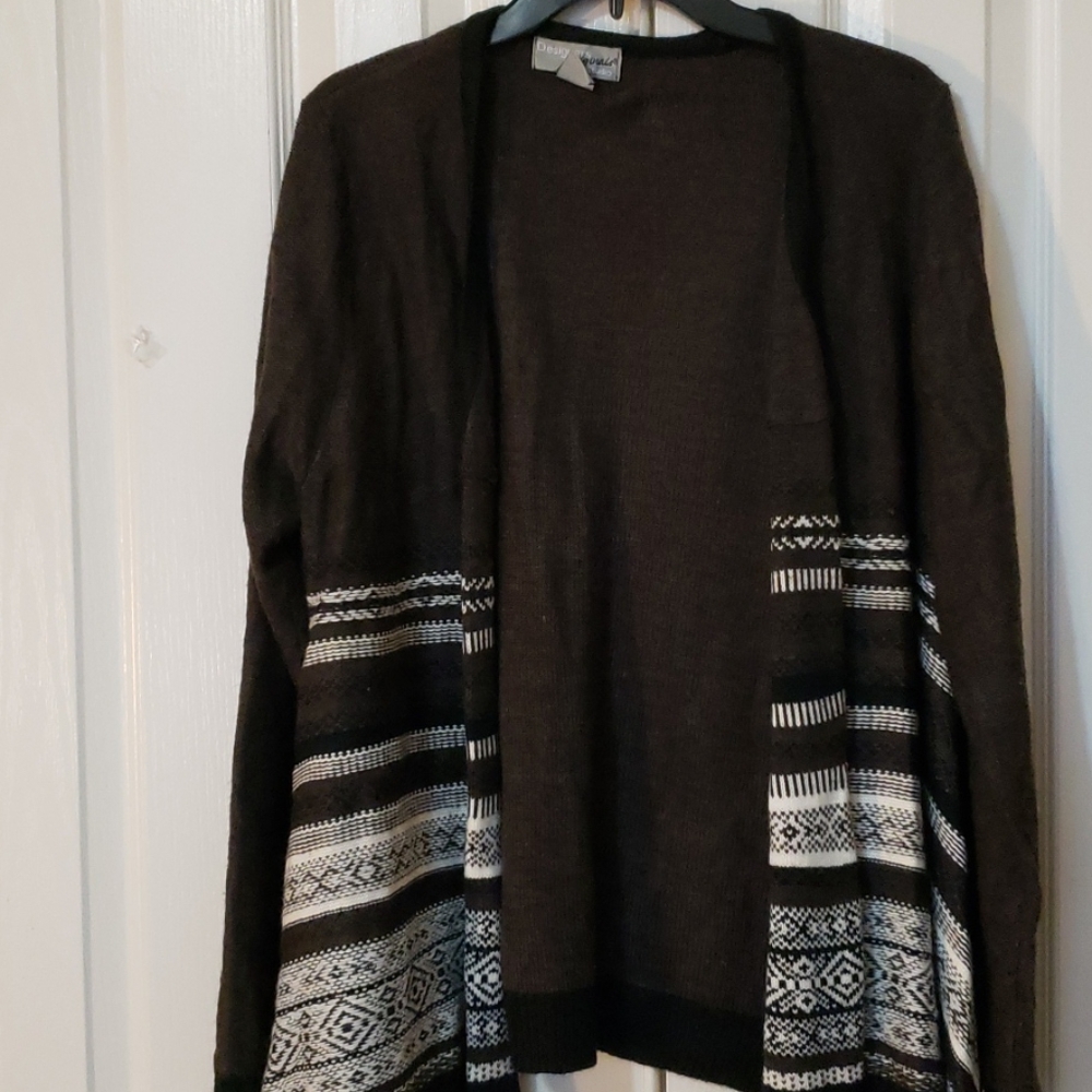 Sweater - Picture 2 of 5